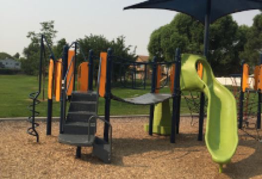 Bennion Park Playground景点图片