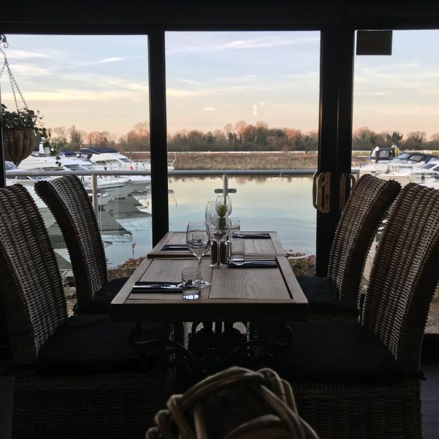 GOGOS Waterfront Restaurant餐厅图片