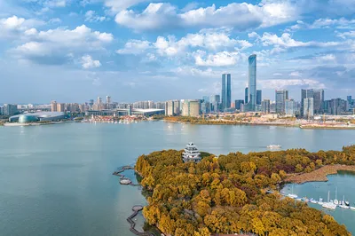 金鸡湖