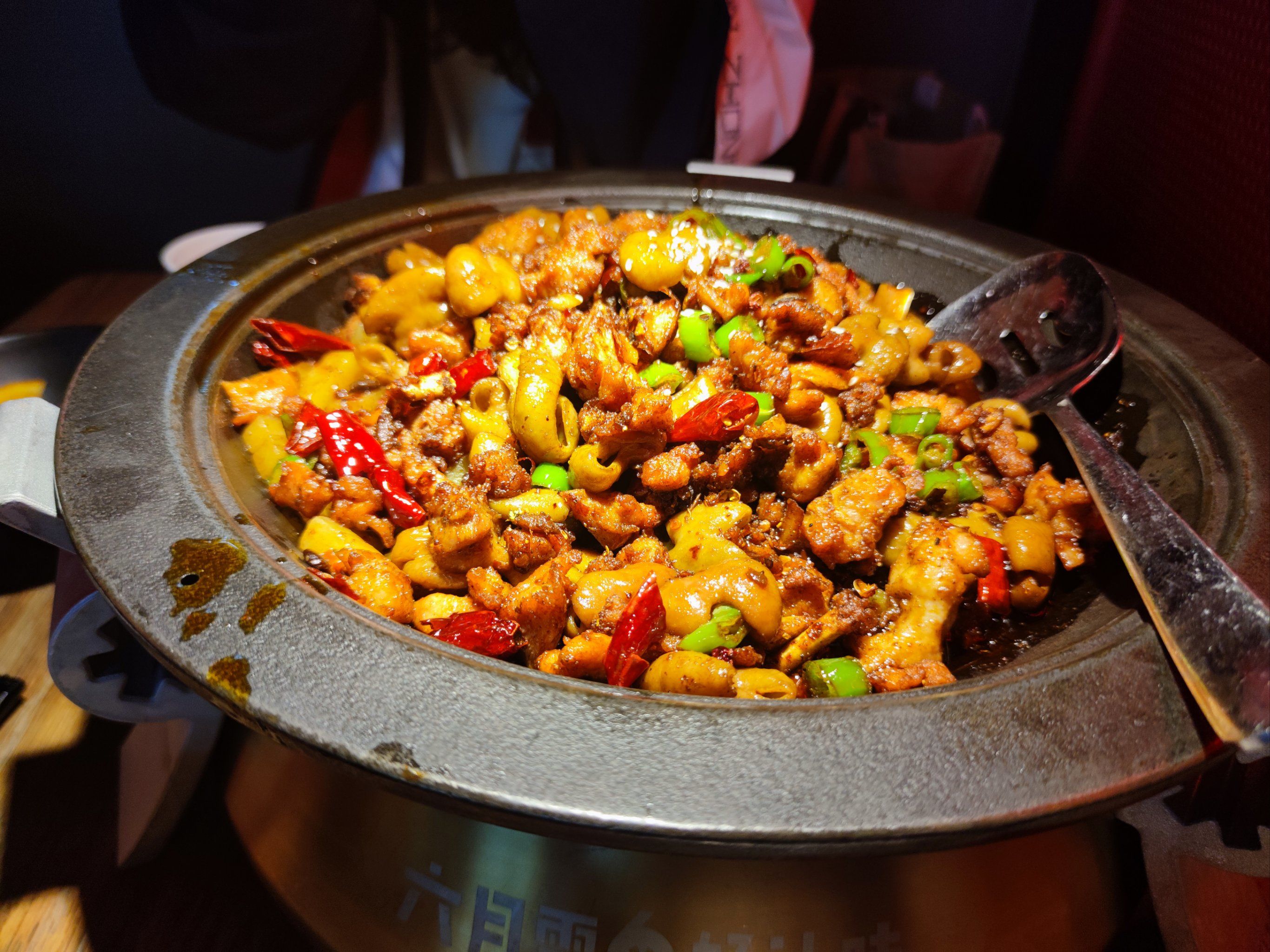 六月雪干锅(绵阳凯德广场店)