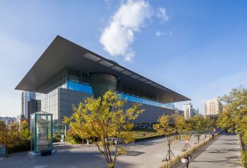 首都博物馆半日游【独立成团人工精讲辉煌中轴线 /揭秘老北京】【[精品讲解]优秀导游5-7年带团经验，三分看七分听】