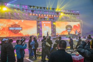 重庆首个哈雷世界骑行基地落户武隆仙女山，开启炫酷骑行之旅