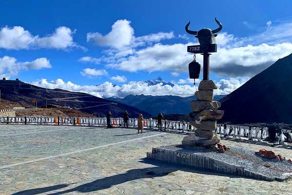翻越色季拉山口-雅尼湿地、扎西岗村与卡定沟