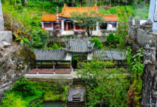 石洞寺景点图片