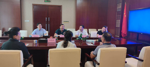 办好事，办实事，促进会动员那坡县企业入驻落地民族村
