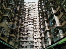 怪兽大厦-香港-飞天的小笼包