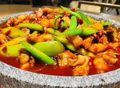 篝火旁(闻涛路金铂湾店)
