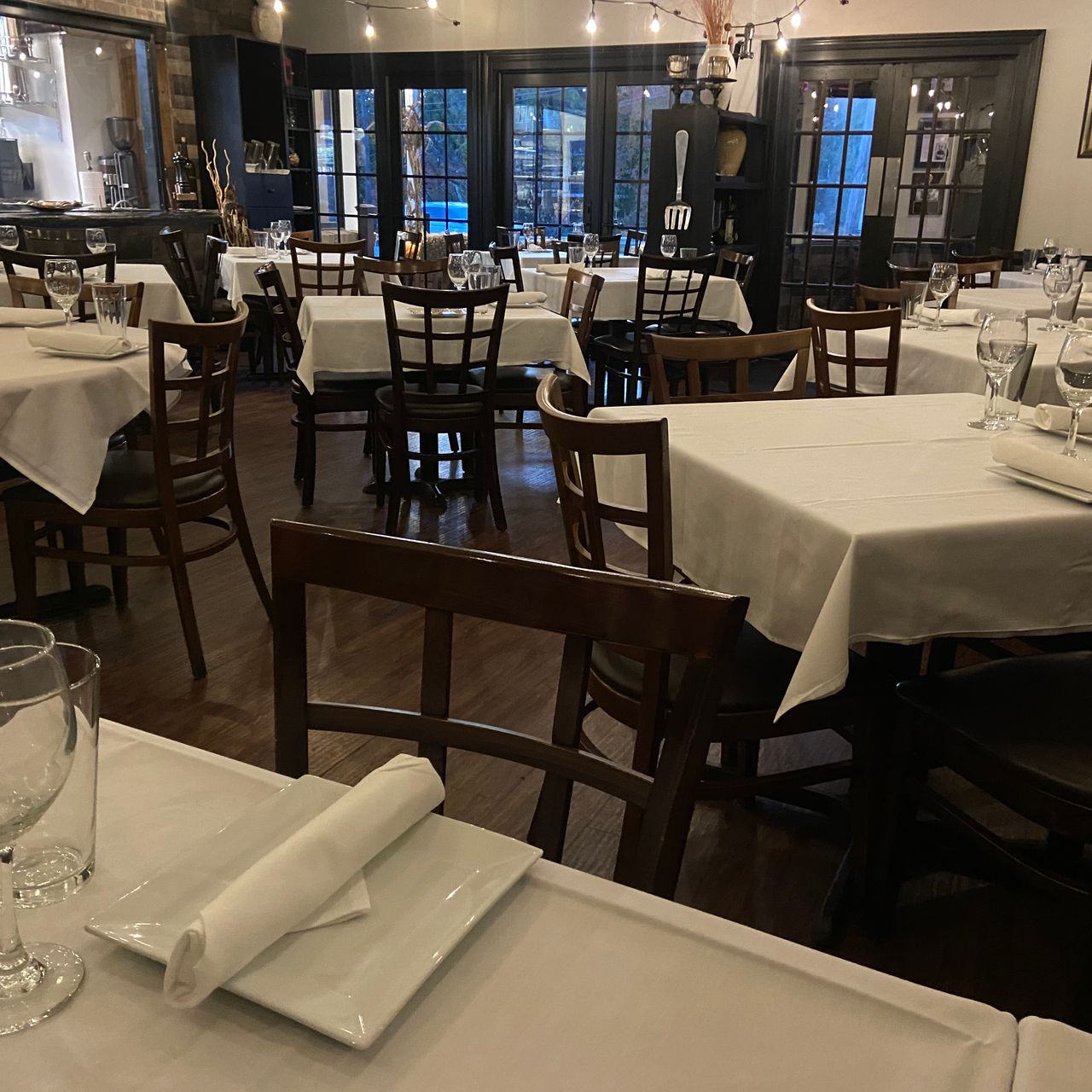 Axton's By Chef Anton Testino