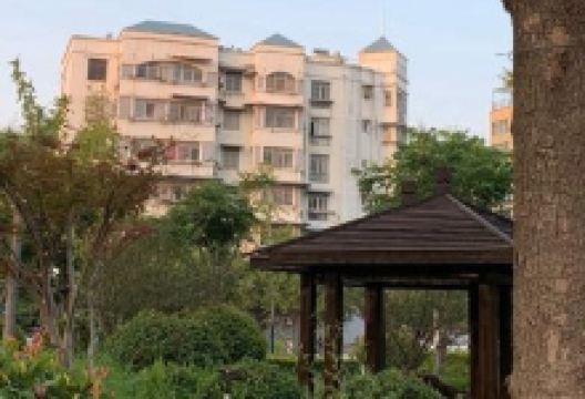 荆山广场景点图片