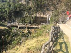 枫林地心大峡谷-阳新-感观越狱