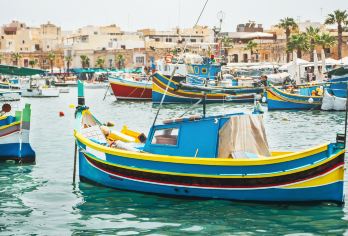 马耳他瓦莱塔+马耳他蓝湖+科米诺岛一日游【马耳他科米诺岛蓝湖经典一日游。潜水，海钓，徒步爱好者的专属线路。[马耳他包车游｜中文专】