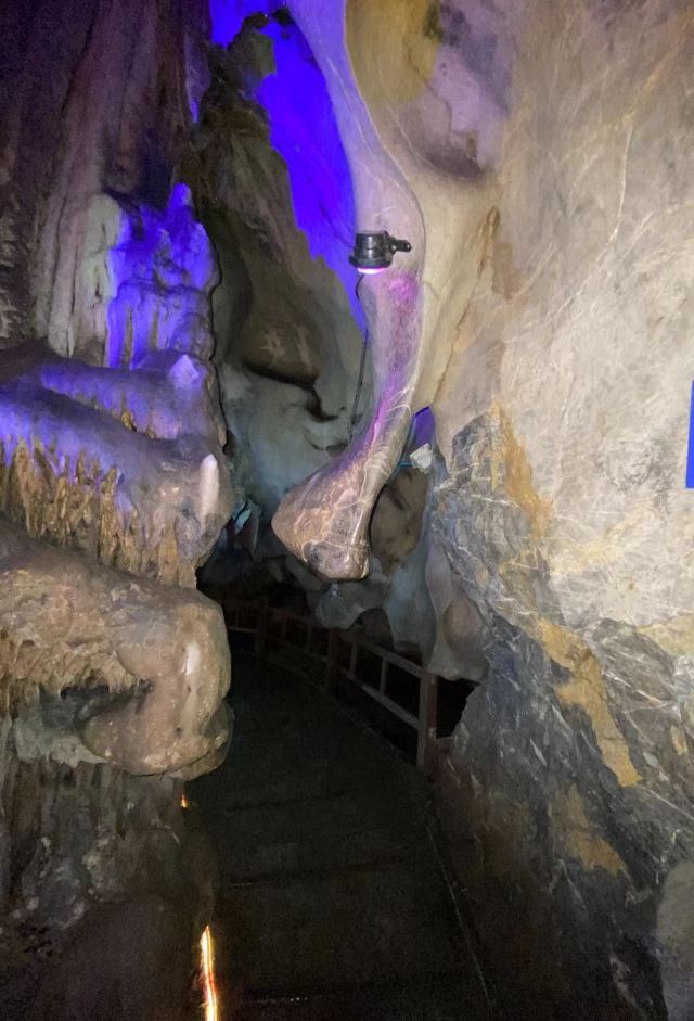 燕翔洞生态旅游景区旅行图片 1