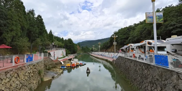 鴛鴦頭村
