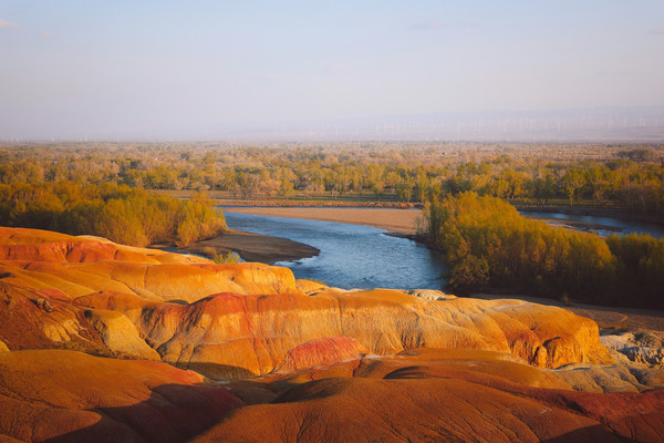 新疆最好看的丹霞地貌——五彩滩