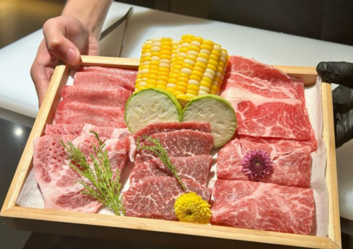 顶·炭火和牛烧肉(聚德广场店)