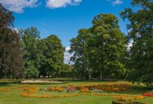 克鲁姆洛夫城堡花园景点图片