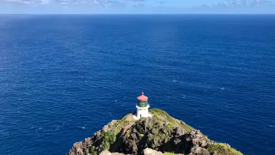 威厄奈山脈