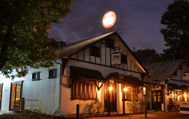 Tatong Tavern