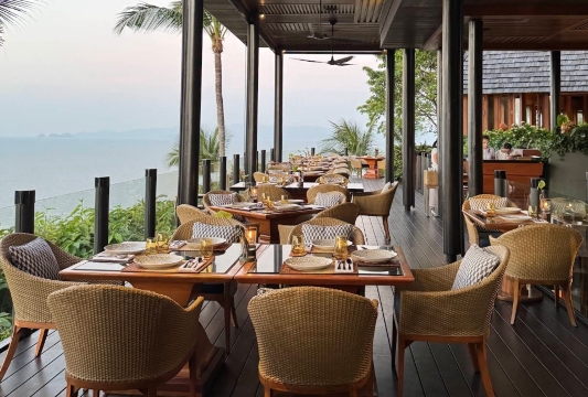 KOH Thai Kitchen & Bar