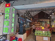 西贡咖啡(德天跨国瀑布景区店)-大新-老挝彭于晏