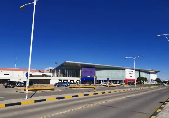Noleggi auto a Aeroporto Internazionale di El Alto