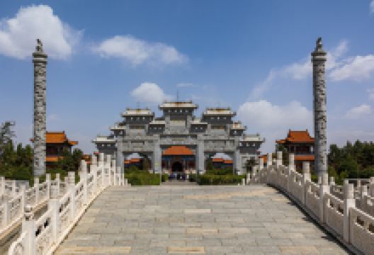 怀仁市金沙滩生态旅游区崇国寺景点图片