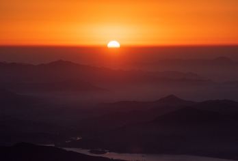 泰山+南天门+天街+玉皇顶+泰山风景名胜区-碧霞祠一日游【天天发班，金牌导游讲解，纯玩无购物！】