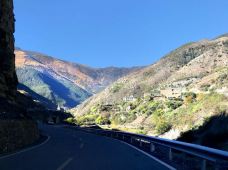 甘孜俄初山-稻城-格格巴