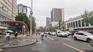 成都不光麻辣烫 ——西部环线万里行（2）