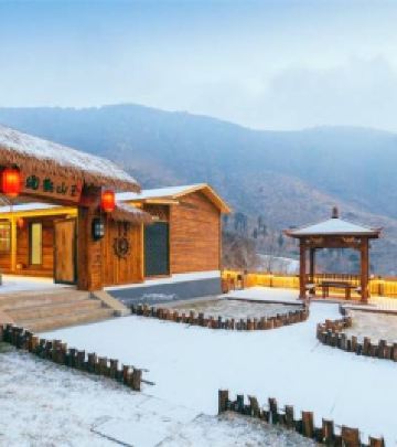 蓟州旅游度假区游记图文-天津蓟县溶洞玉山观澜摄影民宿，山野木屋情趣横生，仅十几户原住民居！