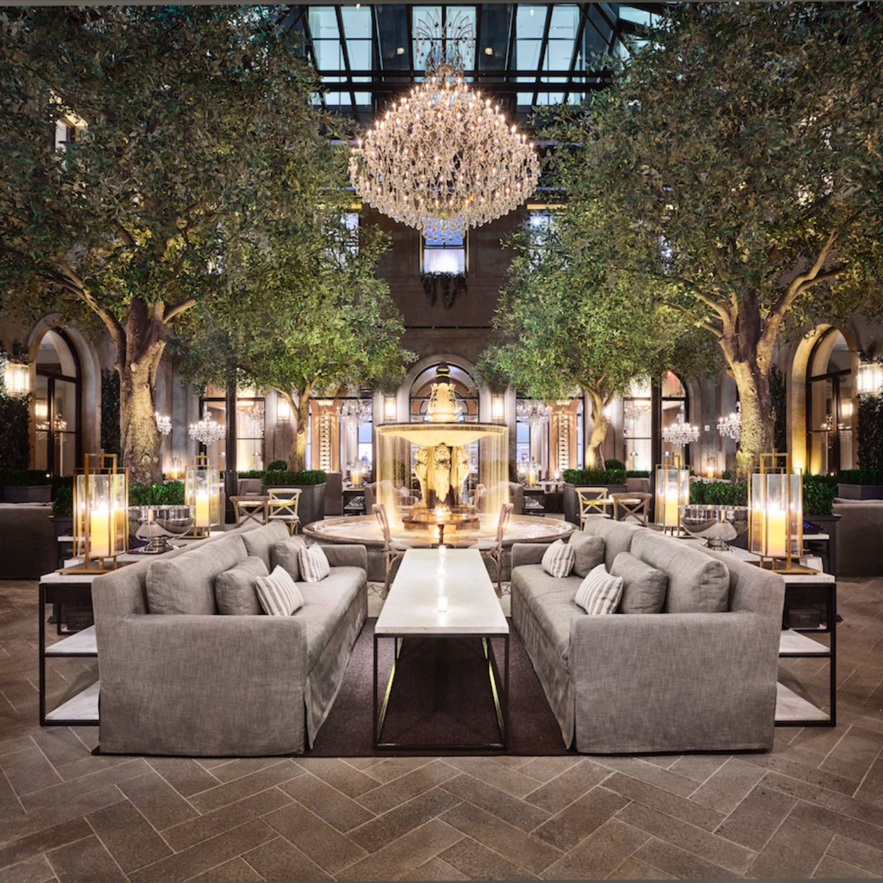 RH Courtyard Restaurant at RH Nashville