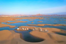 1-Day Wuhai Tour: Explore Genghis Khan's History, Natural Beauty of Wuhai Lake