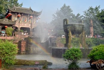 四川乐山大佛+张公桥美食街+眉山三苏祠1日游：文味江湖私享行【乐山大佛全景视角｜船游/登山双模式保障，默认乘船观佛全景，售罄停航自动改登山近观，双重预案不留遗憾】