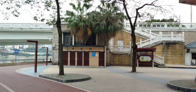 南宁市邕江一桥江滨休闲公园旅行图片 6