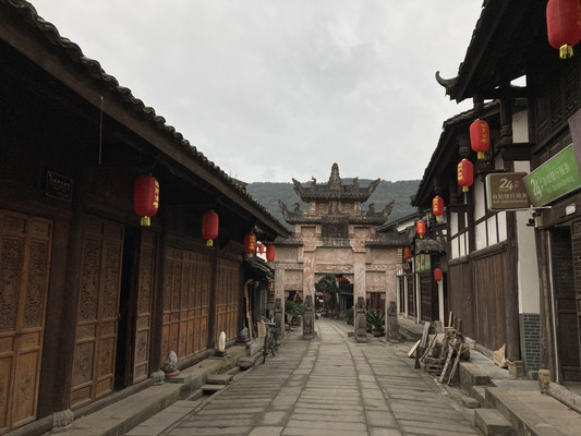 昭化古城（葭萌关）~昭化古城游古道、油菜新花映汉墙 、凤凰山上凤凰楼、广元初遇嘉陵江