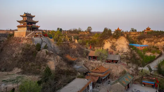 飛龍頂(興榴大道)