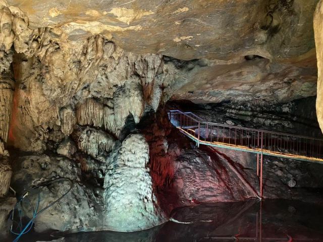 燕翔洞生态旅游景区旅行图片 1