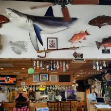 Castaway Waterfront Restaurant & Sushi Bar-马拉松