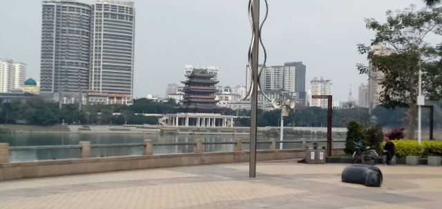 南宁市邕江一桥江滨休闲公园旅行图片 11