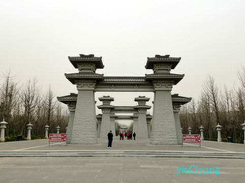 龙门石窟游记图文-兄弟姐妹河南游（12）——龙门石窟