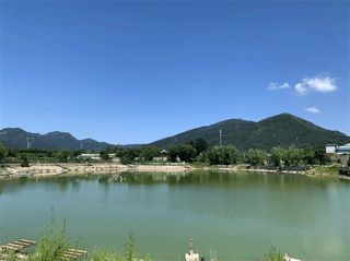 北京平谷旺君阁餐厅民宿农庄，农庄内可垂钓，地道农家菜道道精品