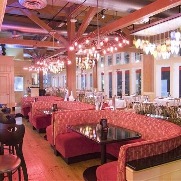 Willie G's Seafood & Steaks