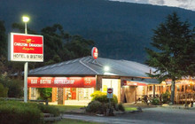 Halls Gap Hotel Restaurant餐厅图片