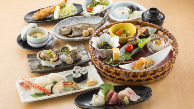 Kaitenzushi uotarou餐厅图片