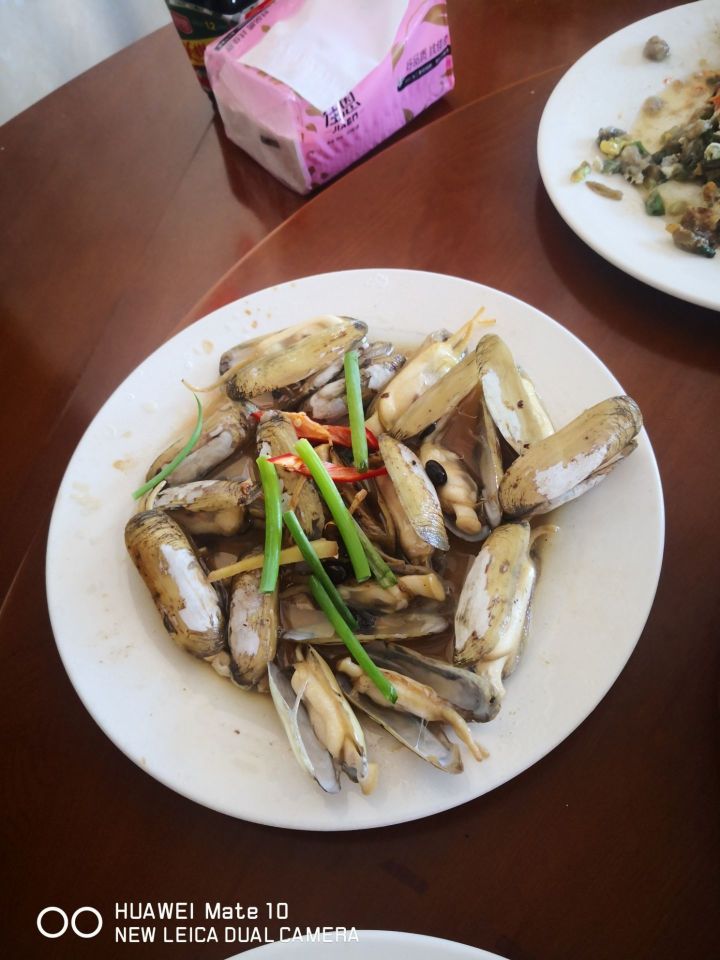 明忠海鲜大排档