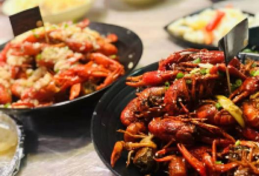 红螃蟹海鲜餐厅美食图片