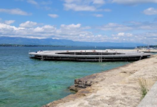 Pontons du quai de Cologny景点图片