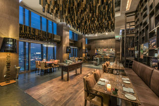 眼下时节去南京度假,有三家特色餐厅,你更喜欢哪一个?