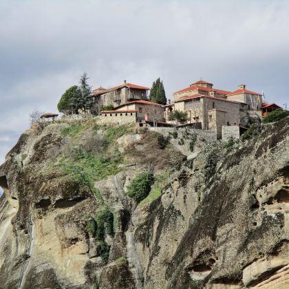 希腊雅典+德尔菲+卡兰巴卡+迈泰奥拉3日2晚私家团