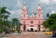 Basilica de Nuestro Senor de Los Milagros de Buga景点图片